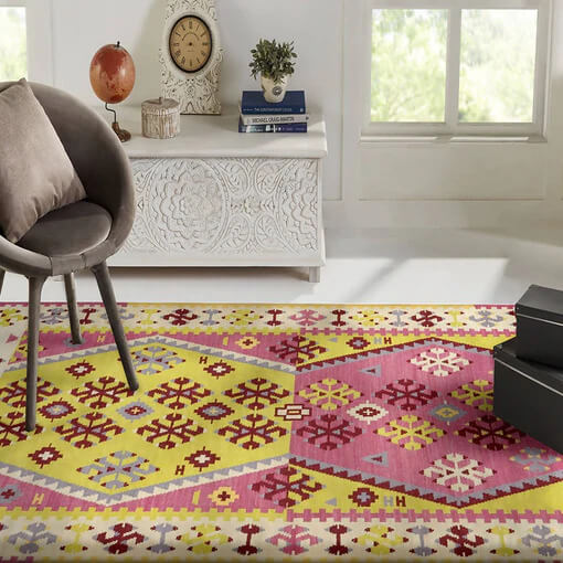 a carpet with many colors